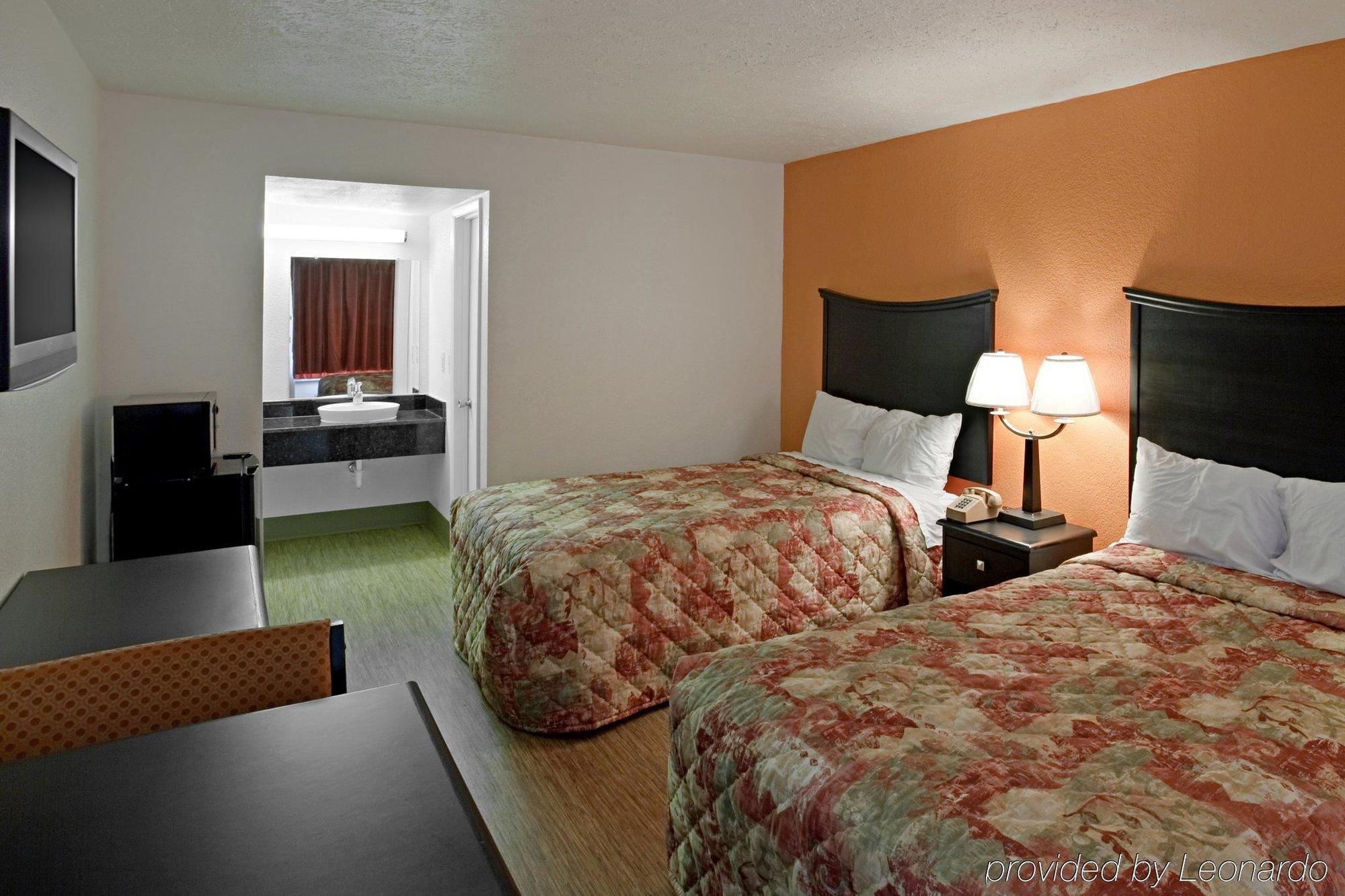 Econo Lodge Metropolis Camera foto